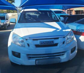 2014 Isuzu KB 250D-Teq Double Cab 4×4 LE