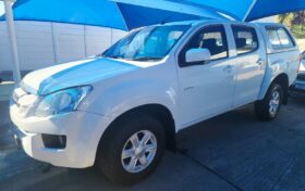 2014 Isuzu KB 250D-Teq Double Cab 4×4 LE