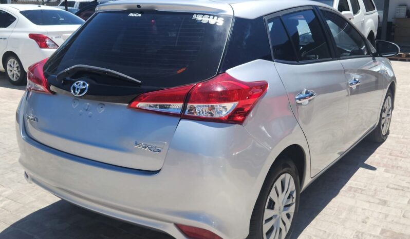 2019 Toyota Yaris 1.5 Xi full