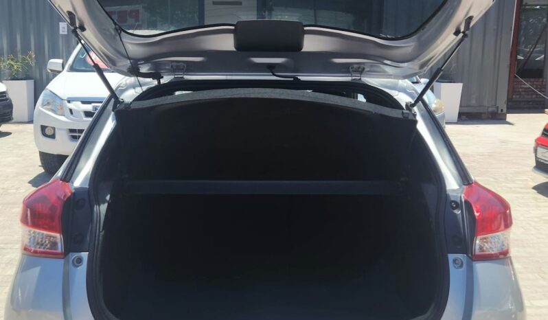 2019 Toyota Yaris 1.5 Xi full